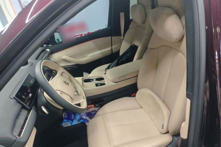 Used Nio EC7 2024 75 kWh Left Front Seat