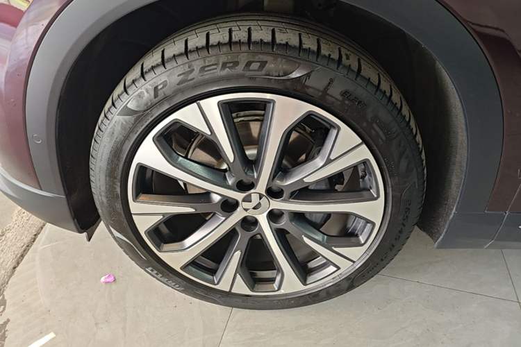 Used Nio EC7 2024 75 kWh Left Front Wheel Hub