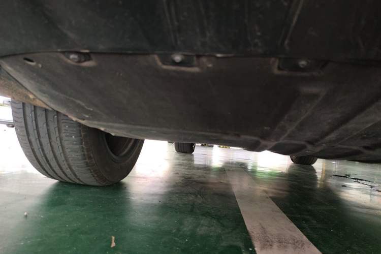 Used Nio EC7 2024 75 kWh Chassis Front Left