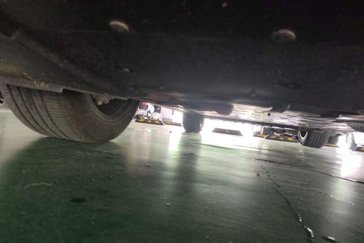 Used Nio EC7 2024 75 kWh Chassis Rear Right