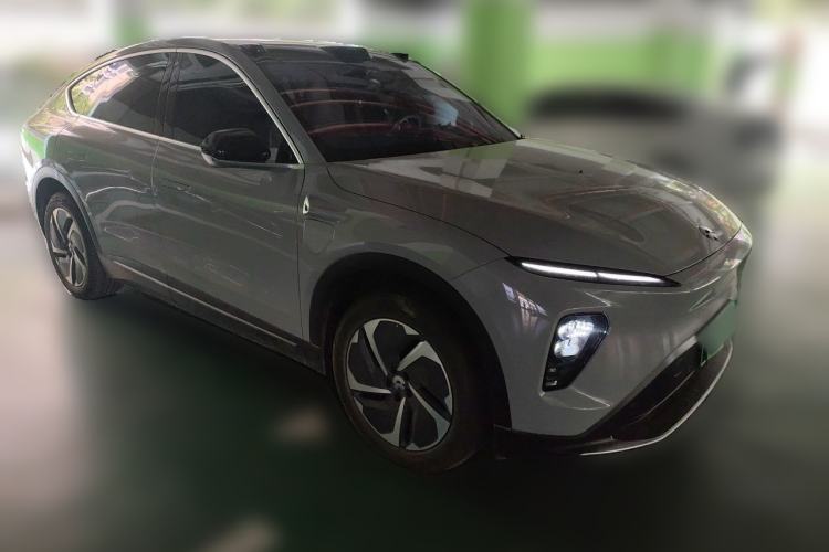 Used Nio EC7 2024 75 kWh Front Right 45 Deg