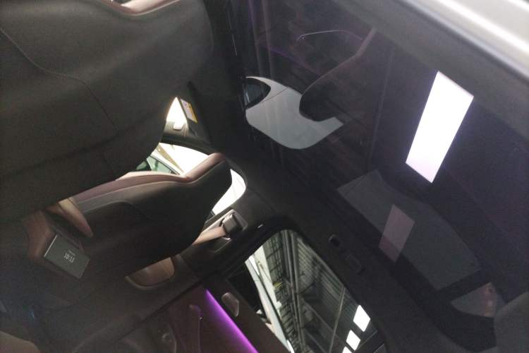 Used Nio EC7 2024 75 kWh Headliner