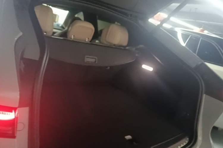 Used Nio EC7 2024 75 kWh Trunk