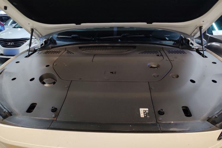 Used Nio EC7 2024 75 kWh Engine Bay