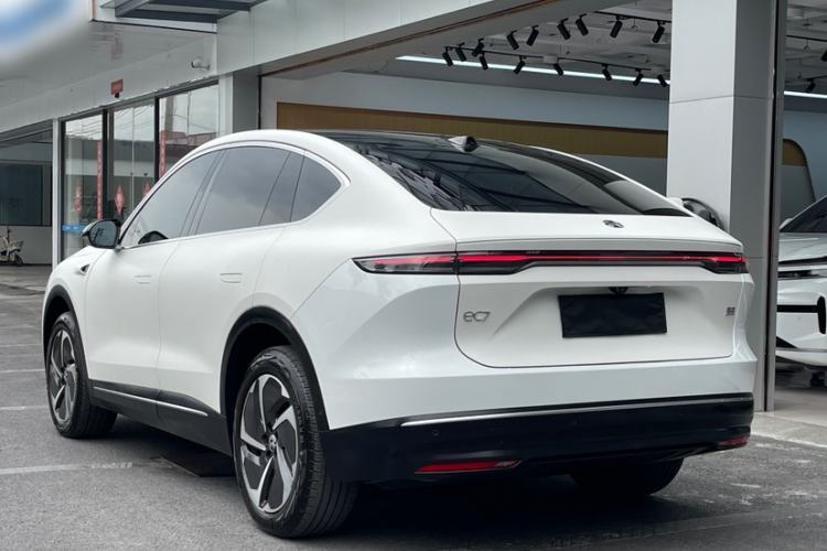 Used Nio EC7 2024 75 kWh Exterior 1