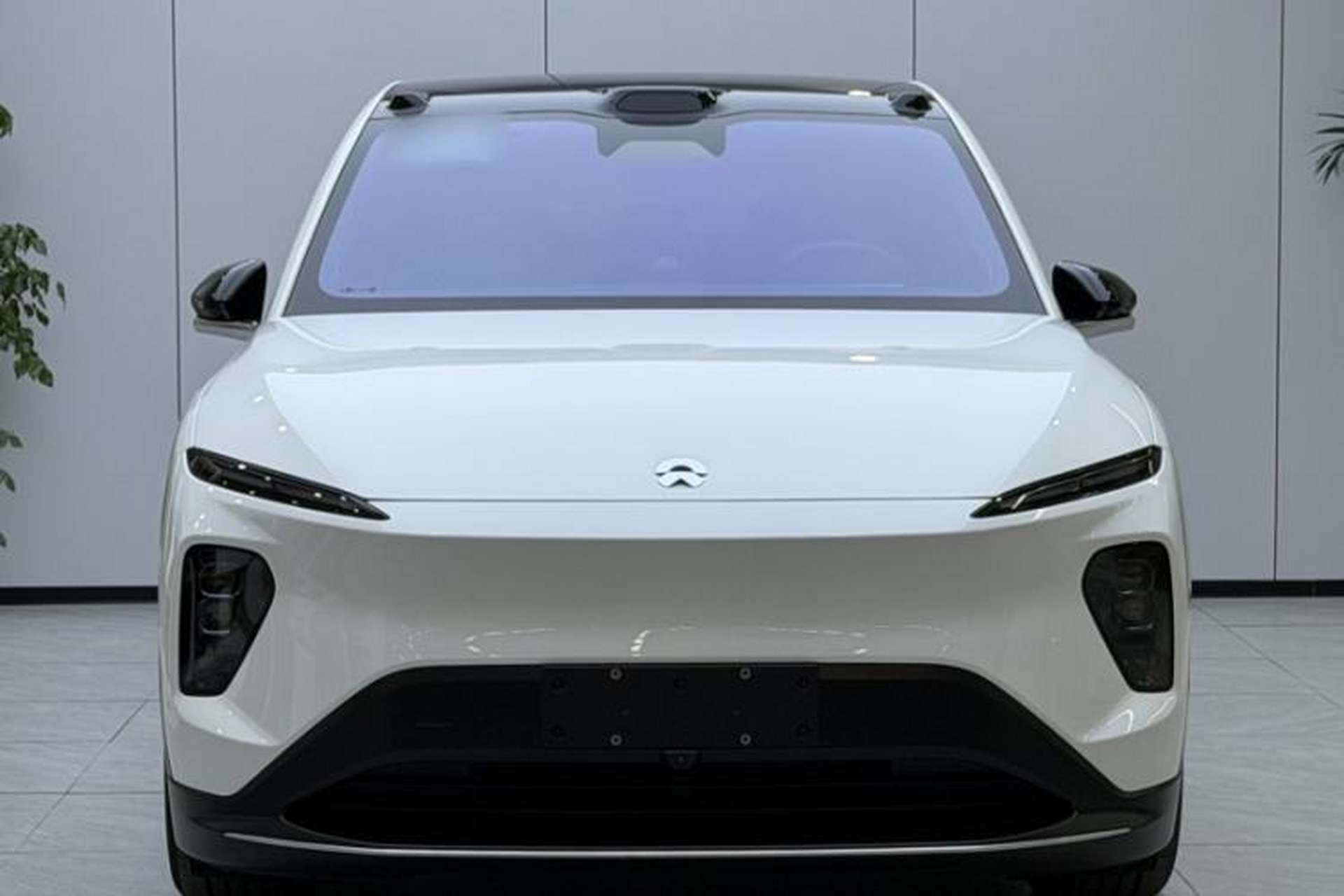 Used Nio EC7 2024 75 kWh Exterior 3