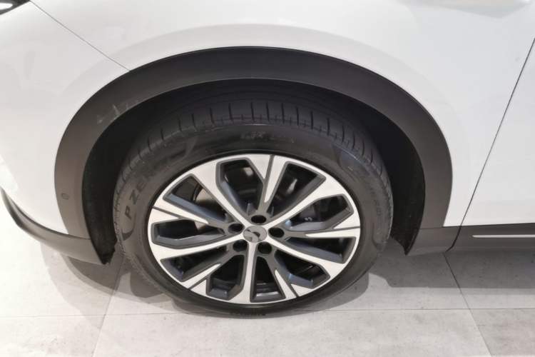 Used Nio EC7 2024 75 kWh Exterior 3