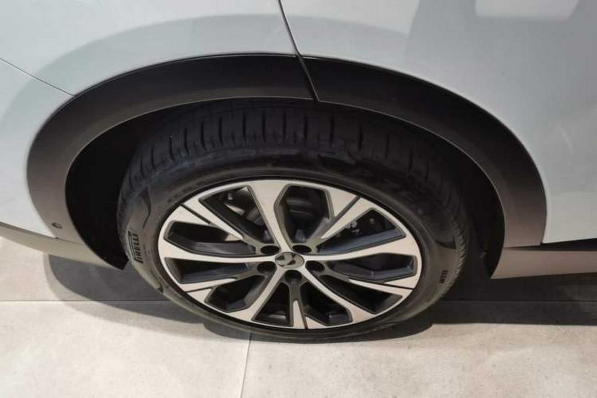 Used Nio EC7 2024 75 kWh Exterior 4