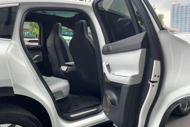 Used Nio EC7 2024 75 kWh Interior 11