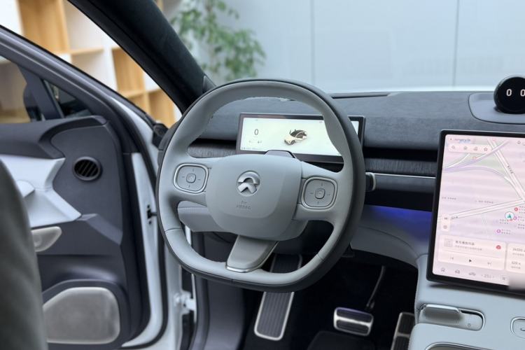 Used Nio EC7 2024 75 kWh Interior 3