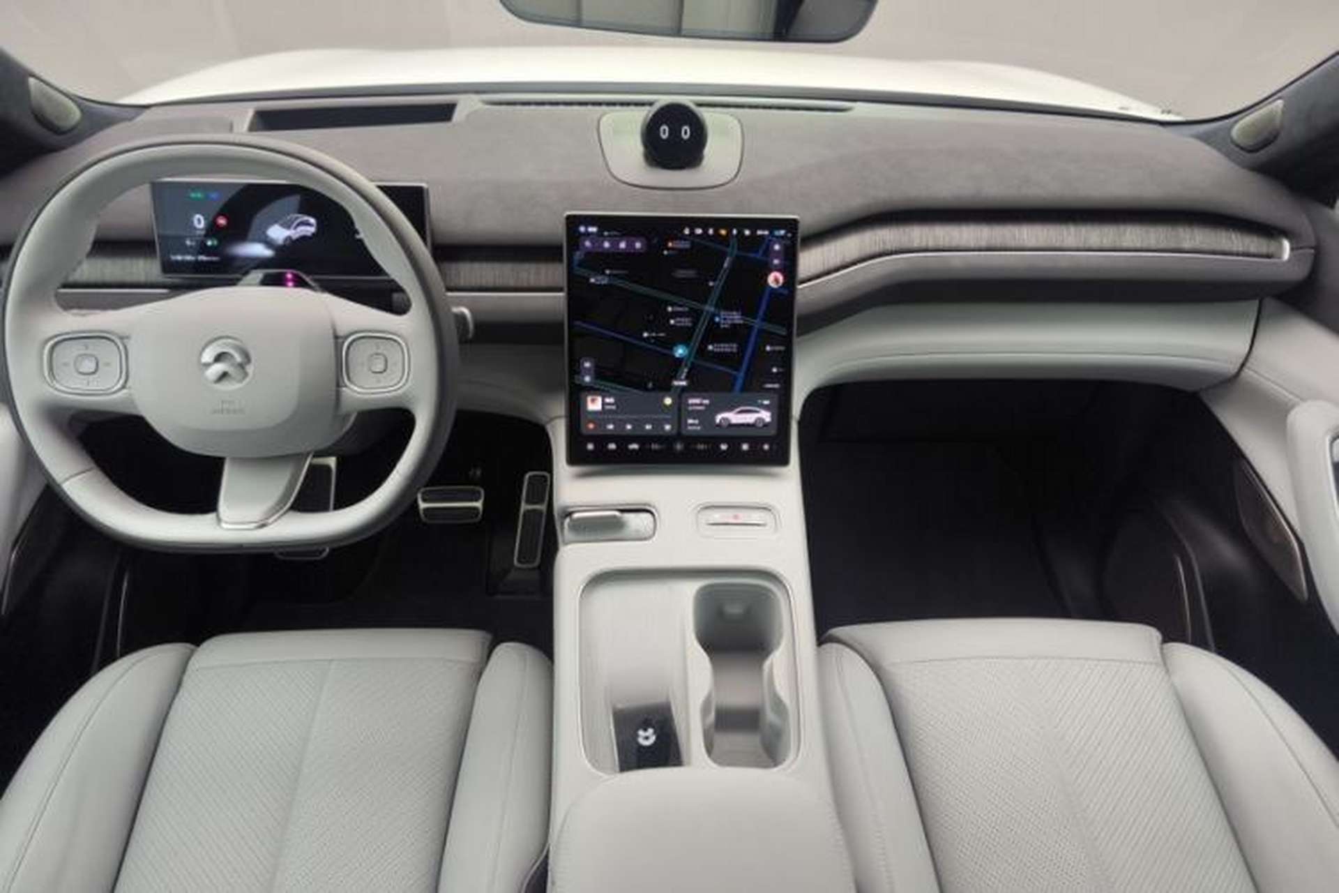 Used Nio EC7 2024 75 kWh Interior 4