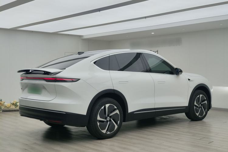 Used Nio EC7 2024 75 kWh Rear Right 45 Deg