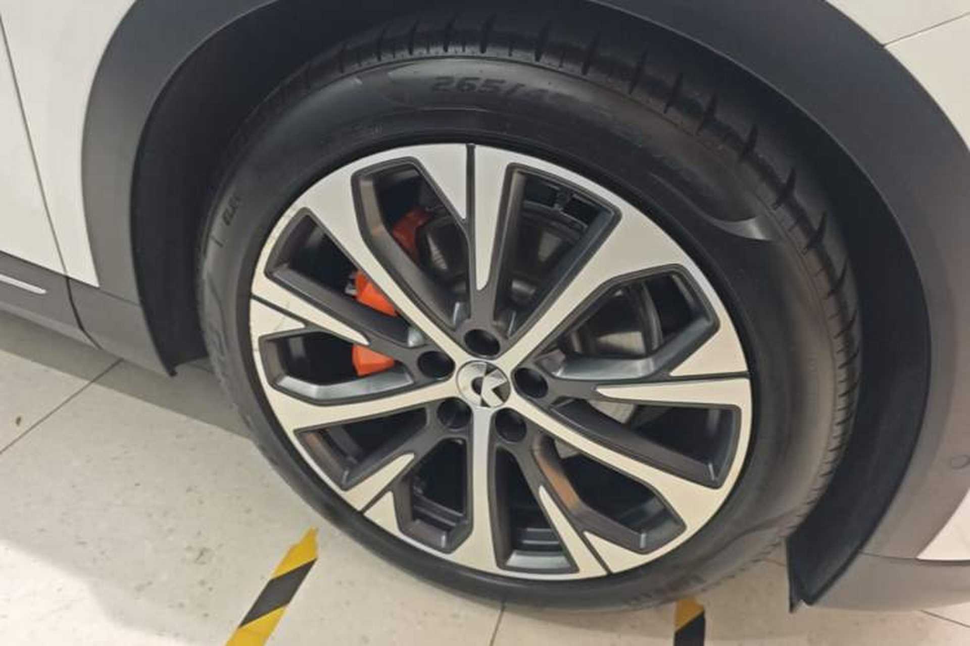 Used Nio EC7 2024 75 kWh Right Rear Wheel Hub