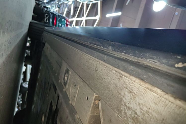 Used Nio EC7 2024 75 kWh Right Side Sill