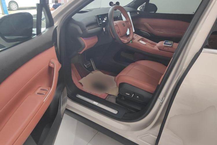 Used Nio EC7 2024 75 kWh Driver Seat