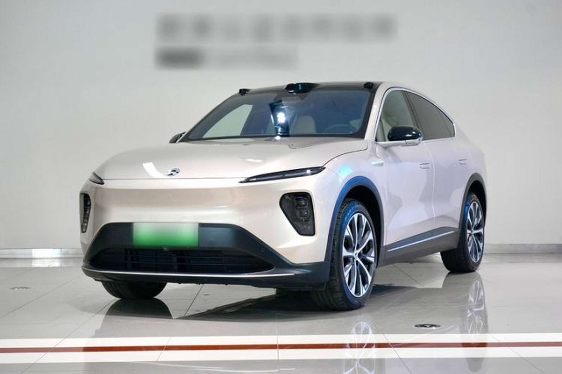 Used Nio EC7 2024 75 kWh Front Left 45 Deg