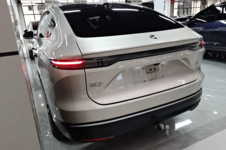 Used Nio EC7 2024 75 kWh Rear Left 45 Deg