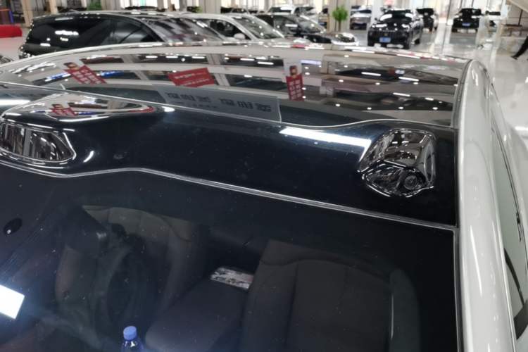Used Nio EC7 2024 75 kWh Roof