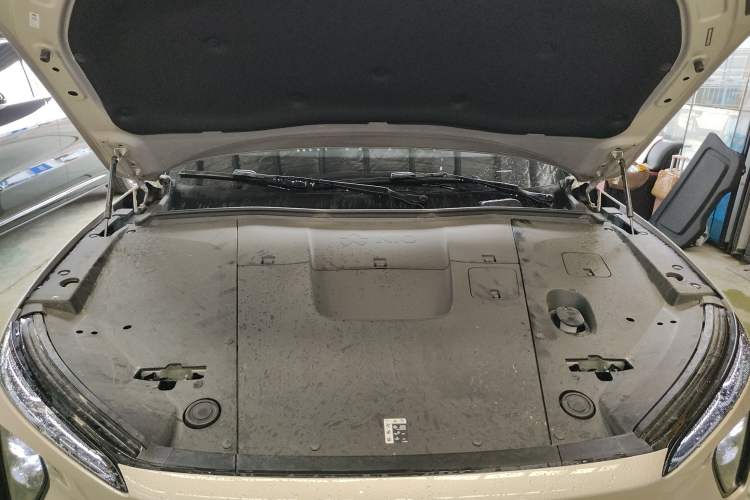 Used Nio ES6 2024 75 kWh Engine Bay