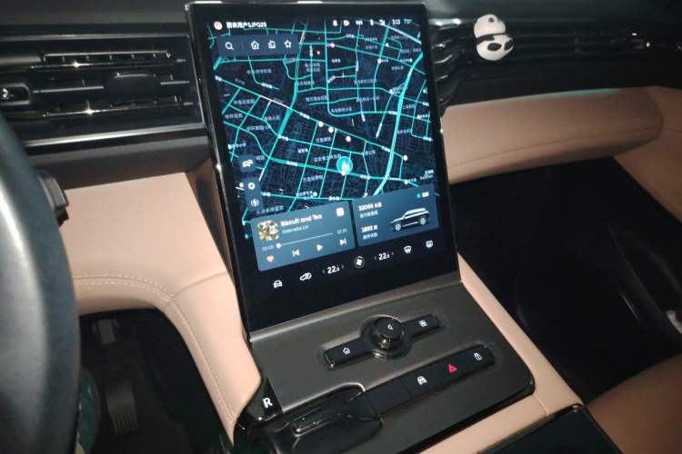 Used Nio ES6 2019 420 km Sport Version Audio And AC Panel