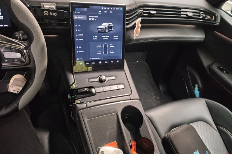Used Nio ES6 2019 420 km Sport Version Audio And AC Panel