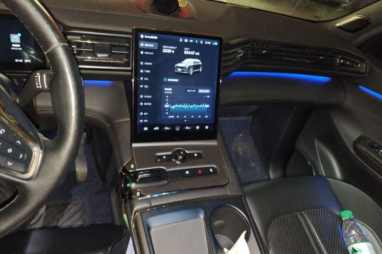 Used Nio ES6 2019 420 km Sport Version Audio And AC Panel