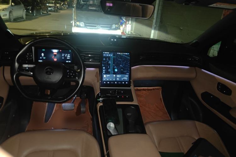 Used Nio ES6 2019 430 km Performance Version Center Console