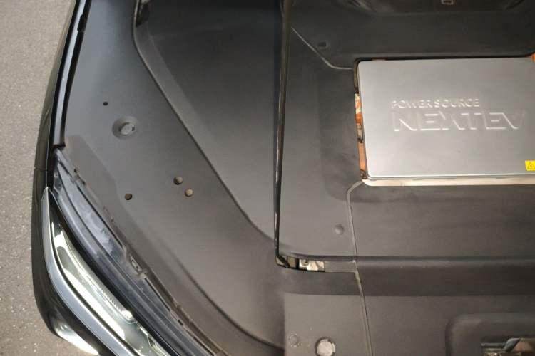 Used Nio ES6 2019 420 km Sport Version Engine Bay Right