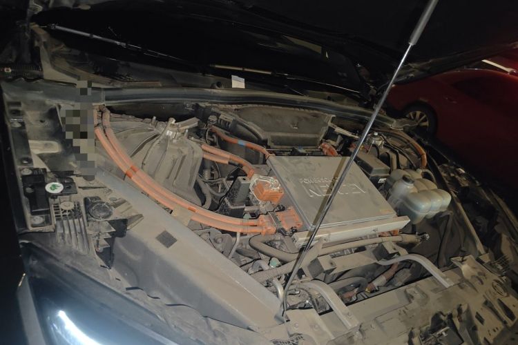Used Nio ES6 2019 430 km Performance Version Engine Bay Right