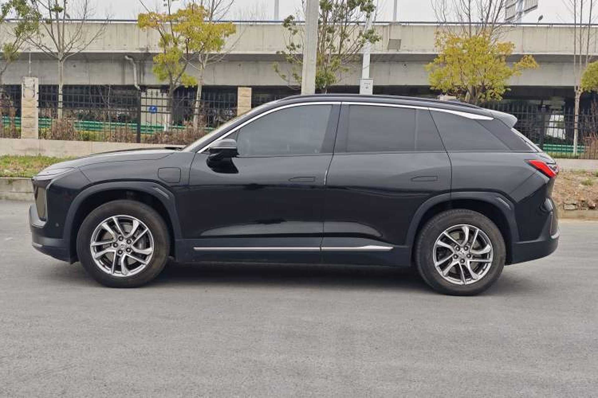 Used Nio ES6 2019 430 km Performance Version Exterior 1