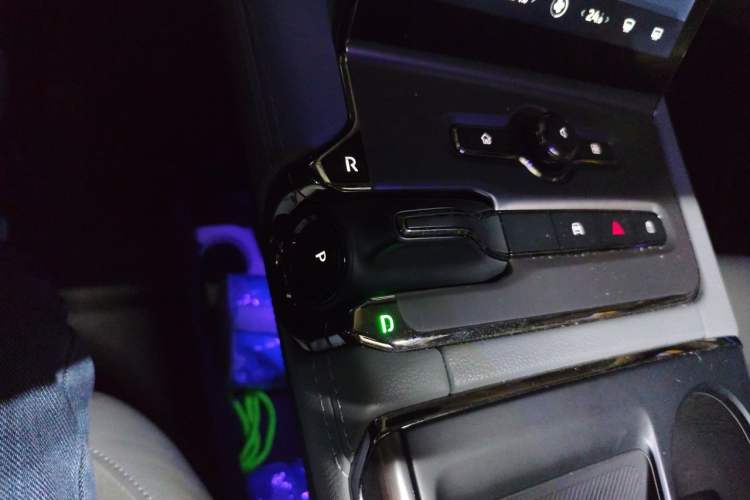 Used Nio ES6 2019 420 km Sport Version Gear Lever
