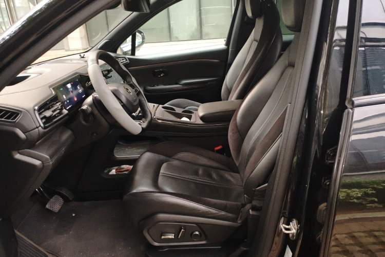 Used Nio ES6 2019 420 km Sport Version Left Front Seat