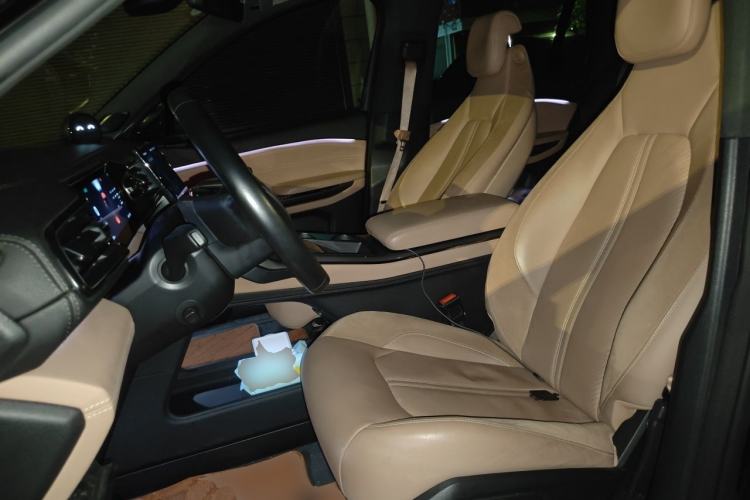 Used Nio ES6 2019 430 km Performance Version Left Front Seat
