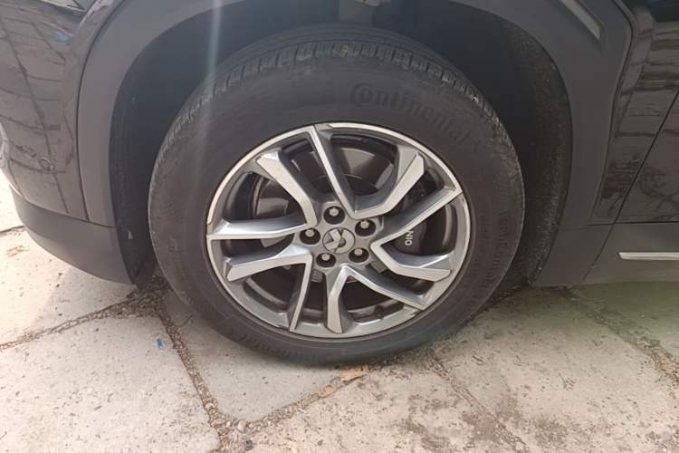 Used Nio ES6 2019 420 km Sport Version Left Front Wheel Hub