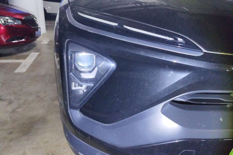 Used Nio ES6 2019 420 km Sport Version Right Front Headlight