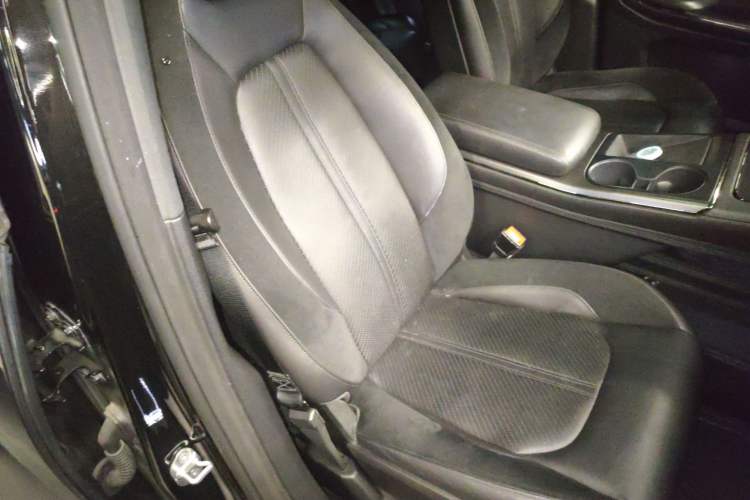 Used Nio ES6 2019 430 km Performance Version Right Front Seat