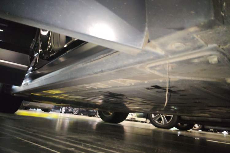 Used Nio ES6 2019 430 km Performance Version Right Side Sill