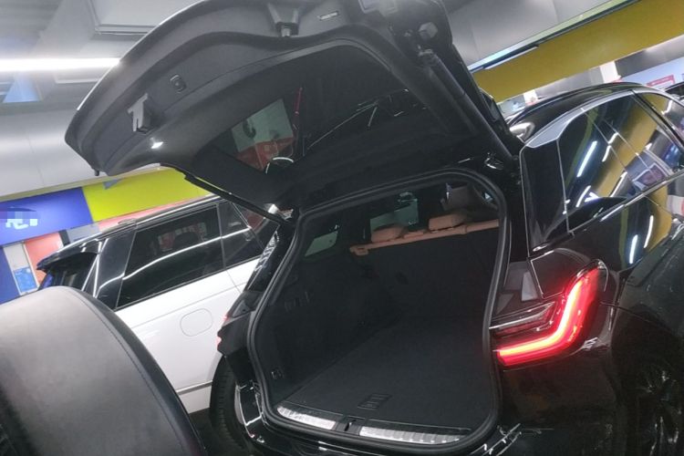 Used Nio ES6 2019 430 km Performance Version Trunk