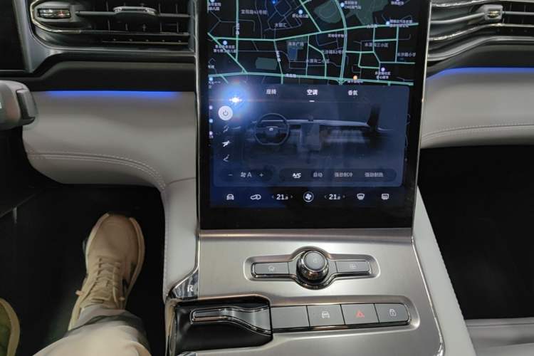 Used Nio ES6 2019 430KM First-Edition Commemorative Version Audio And AC Panel