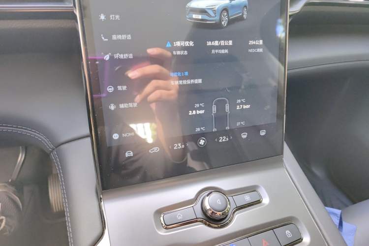 Used Nio ES6 2019 420 km Sport Version Audio And AC Panel