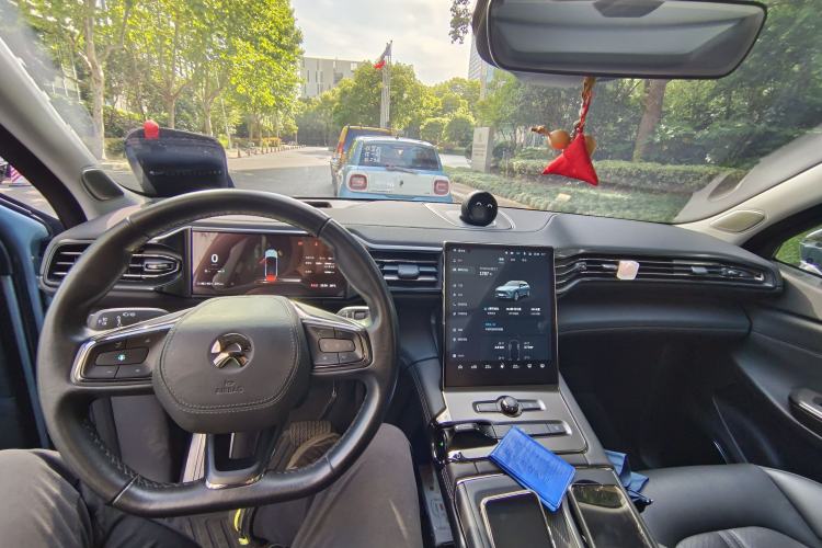 Used Nio ES6 2019 420 km Sport Version Center Console