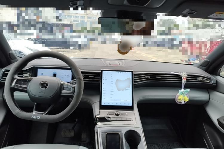 Used Nio ES6 2019 430 km Performance Version Center Console