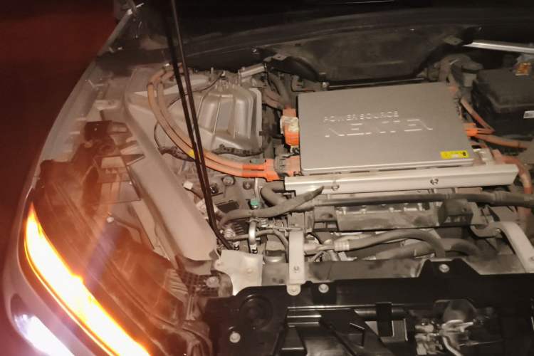 Used Nio ES6 2019 420 km Sport Version Engine Bay Right
