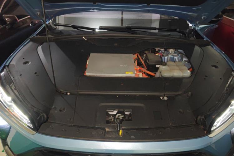 Used Nio ES6 2019 430KM First-Edition Commemorative Version Engine Bay
