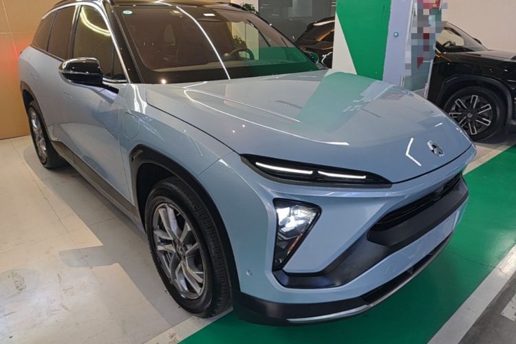 Used Nio ES6 2019 510 km Performance Version Front Right 45 Deg