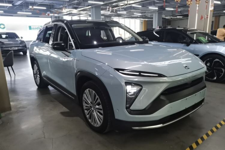 Used Nio ES6 2019 510 km Performance Version Front Right 45 Deg
