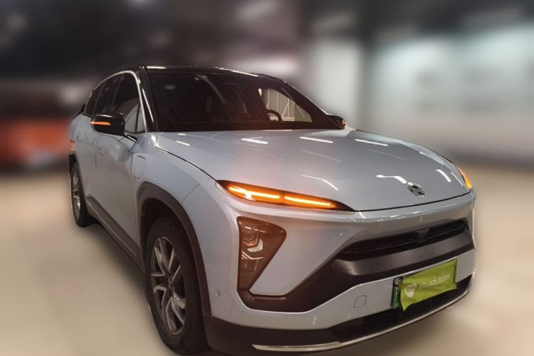 Used Nio ES6 2019 420 km Sport Version Front Right 45 Deg