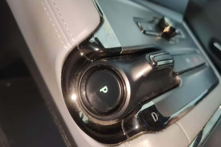 Used Nio ES6 2019 420 km Sport Version Gear Lever