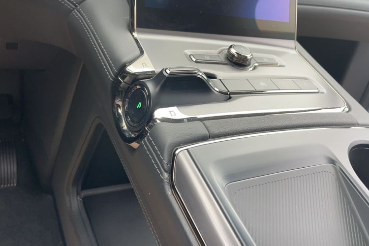 Used Nio ES6 2019 420 km Sport Version Gear Lever