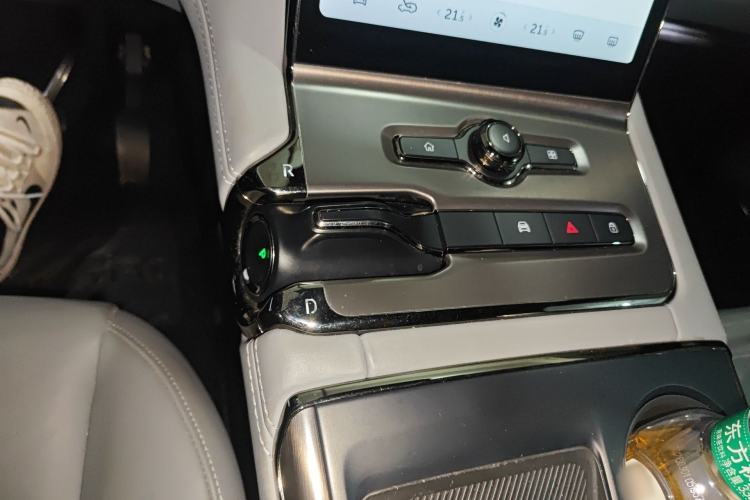 Used Nio ES6 2019 430KM First-Edition Commemorative Version Gear Lever